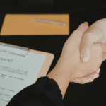 Pacte d'associés vs statuts